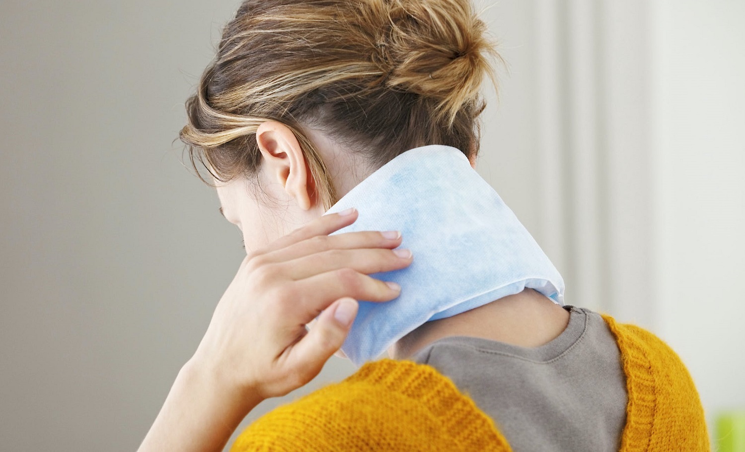 Day ấn huyệt Phong Trì đạt được hiệu quả lưu thông tuần hoàn máu